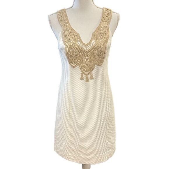 Lilly Pulitzer Largo White Gold Sleeveless Shift Dress Sz 2 Resort Coastal Prep - Picture 1 of 9